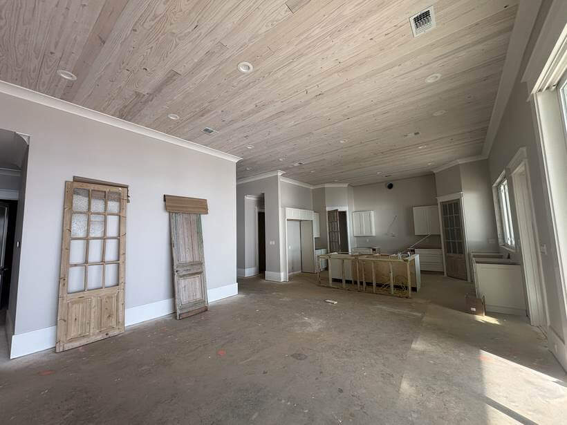 Custom carpentry and trim work in a Gulf Coast home